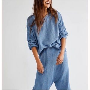 Free People Beach Light Blue Speckled Crewneck Sweater and Pants Set